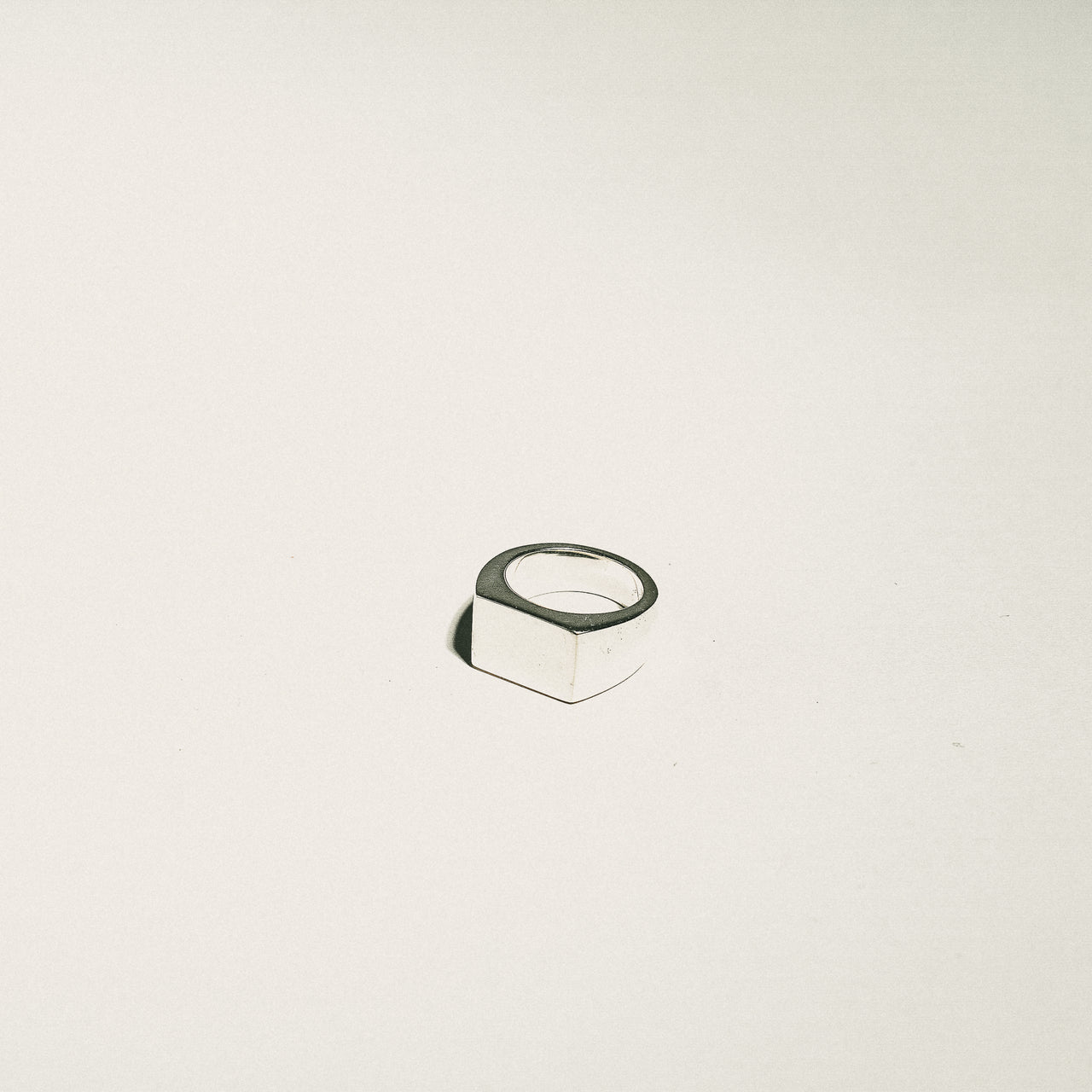 STATEMENT SILVER RING